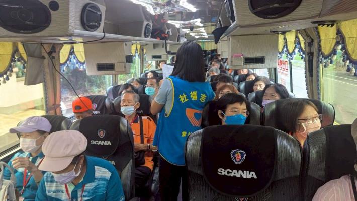 LINE_ALBUM_1140730志願服務觀摩研習_250801_354