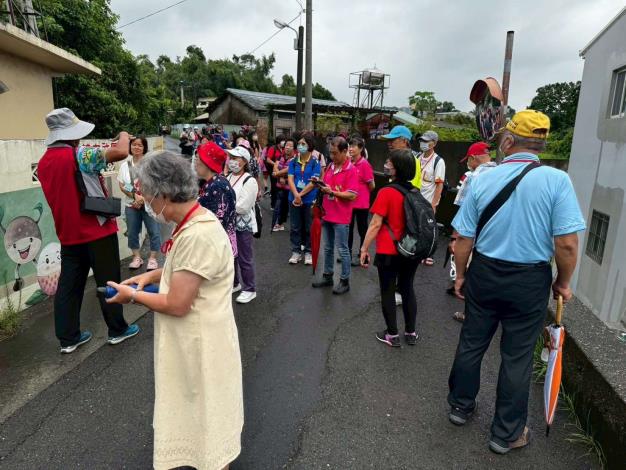 LINE_ALBUM_1140730志願服務觀摩研習_250801_40