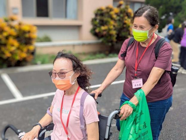 LINE_ALBUM_1140730志願服務觀摩研習_250801_273