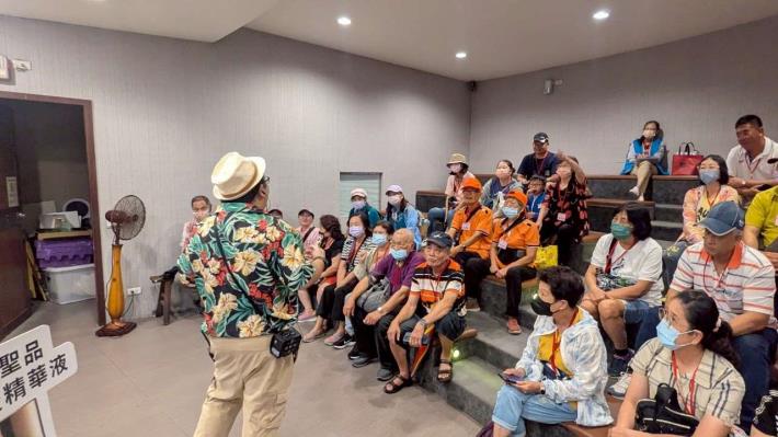 LINE_ALBUM_1140730志願服務觀摩研習_250801_371