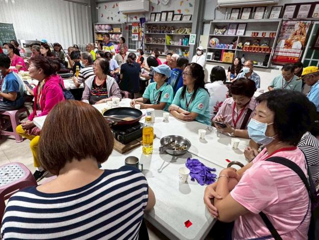 LINE_ALBUM_1140730觀摩研習照片_250804_54