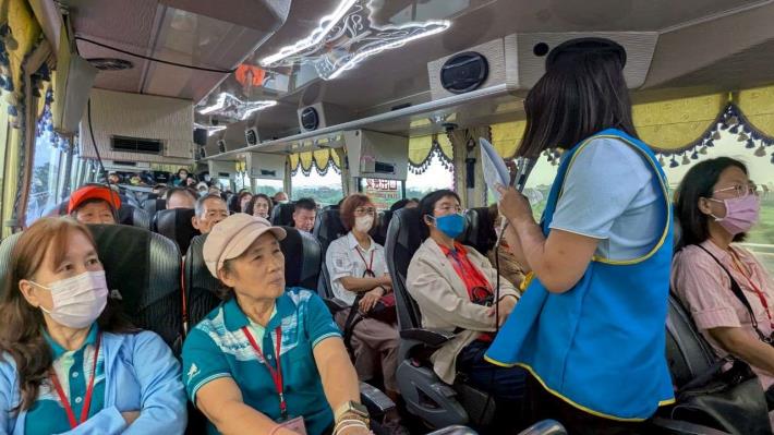 LINE_ALBUM_1140730志願服務觀摩研習_250801_394