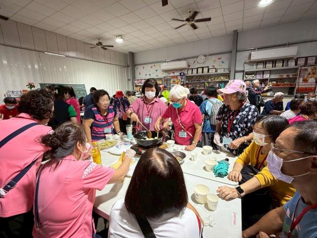 LINE_ALBUM_1140730志願服務觀摩研習_250801_137