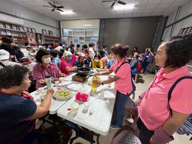 LINE_ALBUM_1140730觀摩研習照片_250804_52