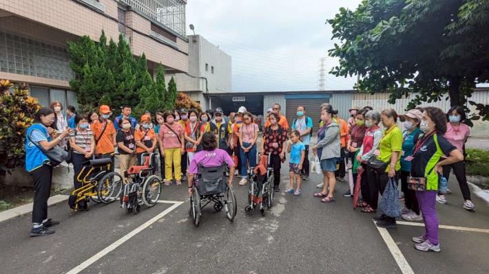 LINE_ALBUM_1140730志願服務觀摩研習_250801_289