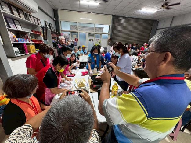 LINE_ALBUM_1140730觀摩研習照片_250804_49