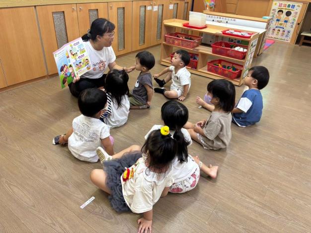 LINE_ALBUM_115.8.10-14_260816_18