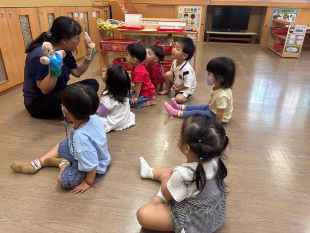 LINE_ALBUM_115.8.10-14_260816_17