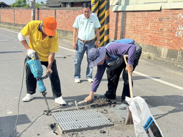 久安南路1-9號 水溝蓋施工中